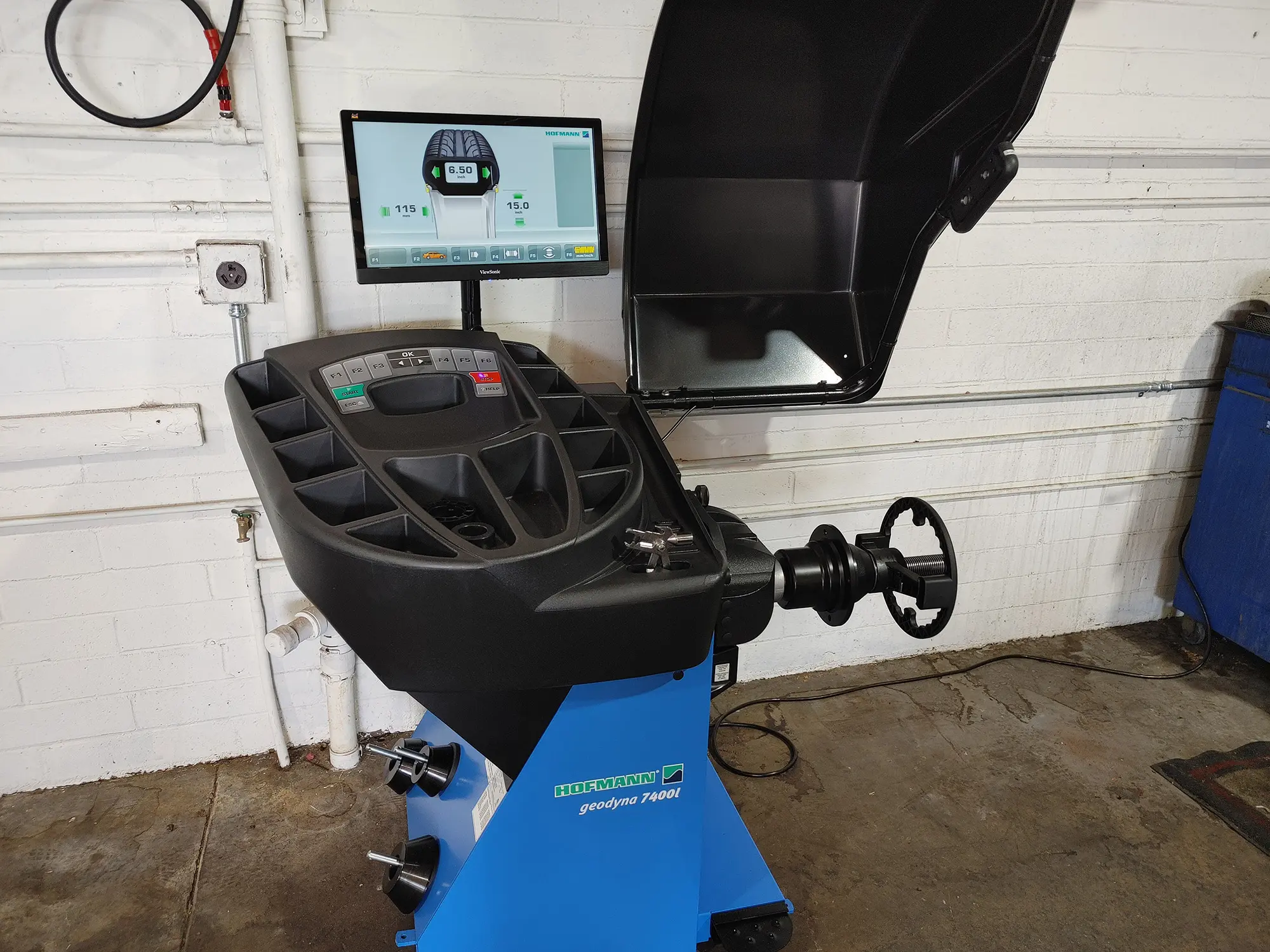 Garrigan's Auto Repair Shop Library Image